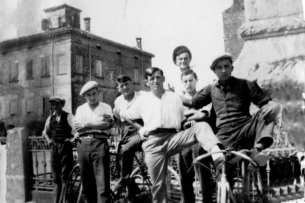 in posa Mavron Mastini e Mezalùs Borciani